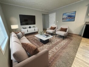 Building Photo - 16206 Normandy St