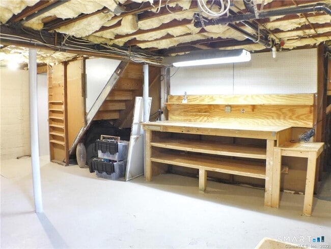 Building Photo - 70 Whitney Rd