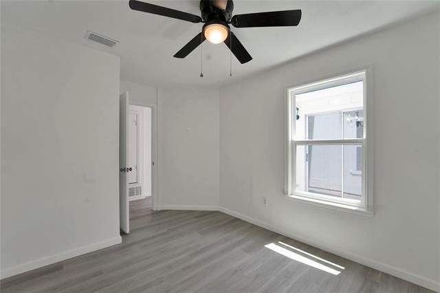 Building Photo - 1019 Sanders Dr