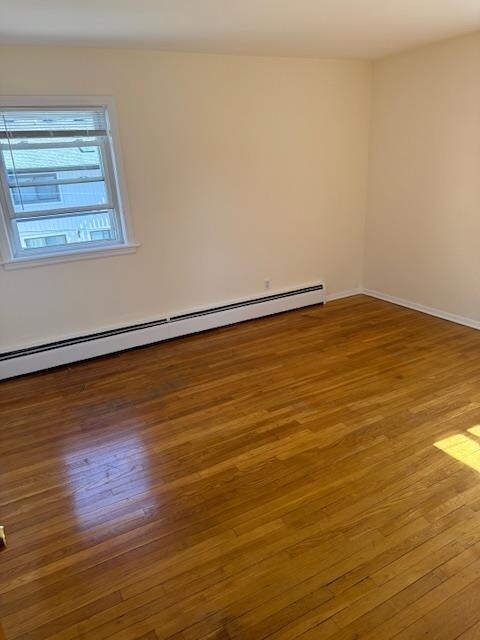 Building Photo - 1624 Valley St