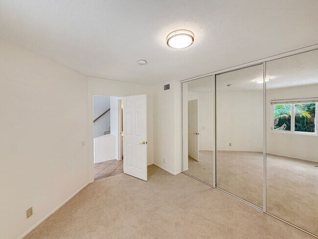 Building Photo - Great 3B/3BA House in Carmel Valley!