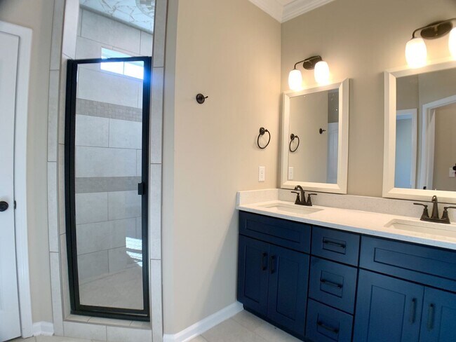 Building Photo - 732 Boreal Wy