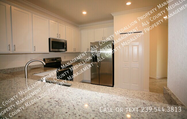 Building Photo - 4155 Bisque Ln