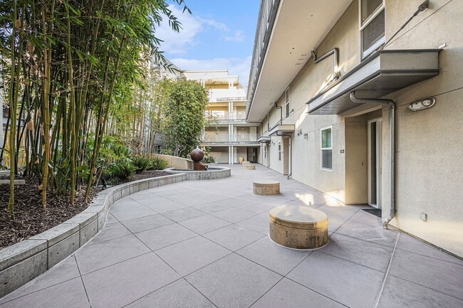 Building Photo - 3090 Glascock St