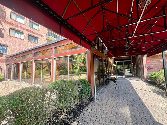 Building Photo - 3920 Mystic Valley Pkwy
