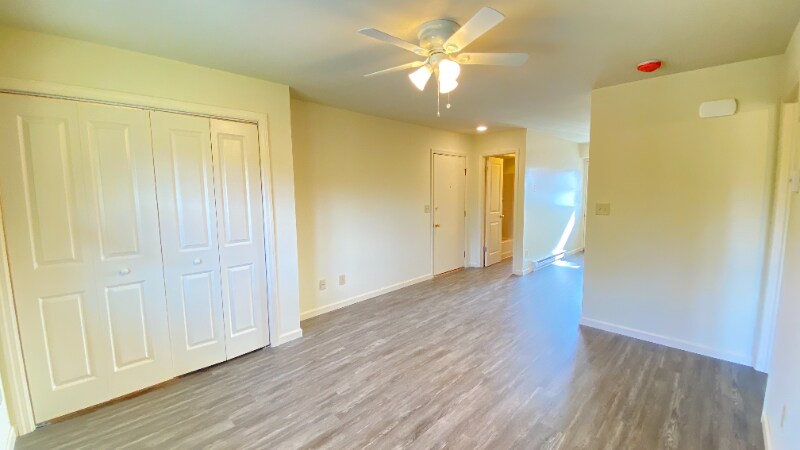 Building Photo - 3724 Carman Rd