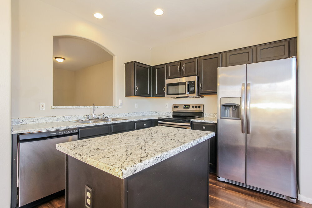 Building Photo - 12917 W Aster Dr