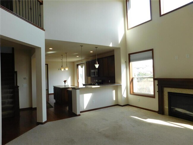 Building Photo - 7636 Oakridge Trail