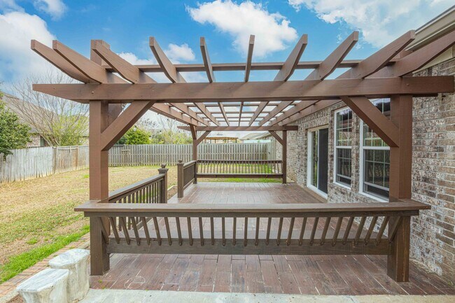 Building Photo - 27142 Gramercy Ln