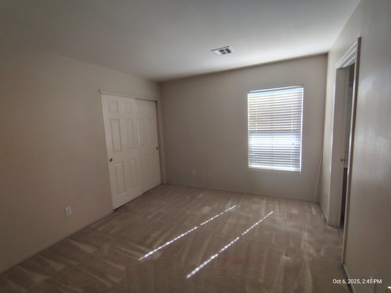 Building Photo - 5820 Addy Ln