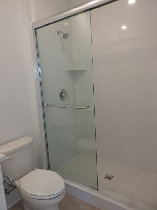 Building Photo - Brand New Smart Home in Granite Bay Beauty With Solar!!