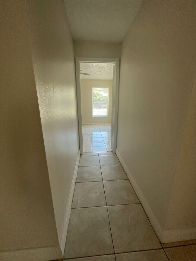 Building Photo - 3519 Benito Juarez Cir