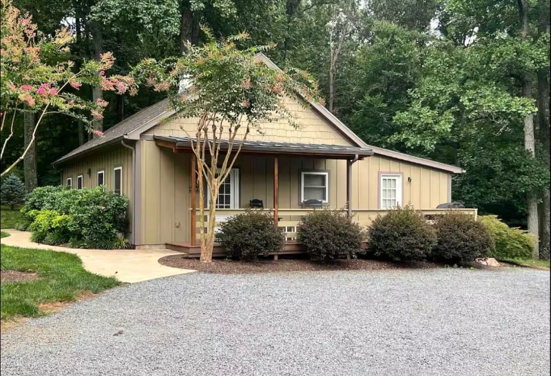 Building Photo - 42083 Sweet Spring Ln