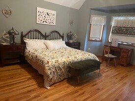 Building Photo - 7598 Ashlind Cir