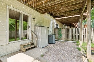 Building Photo - 6237 Cliffside Terrace