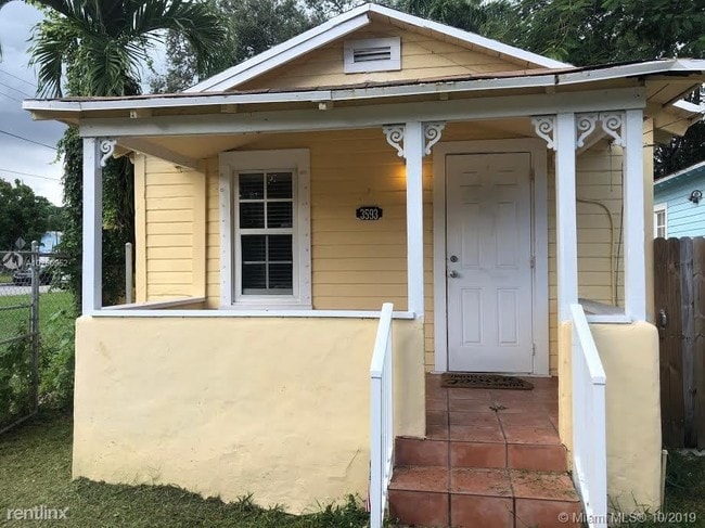 Primary Photo - 2 br, 1 bath House - 3593 Franklin Ave