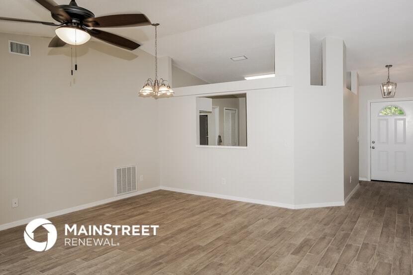Building Photo - 1722 Elmhurst Cir SE