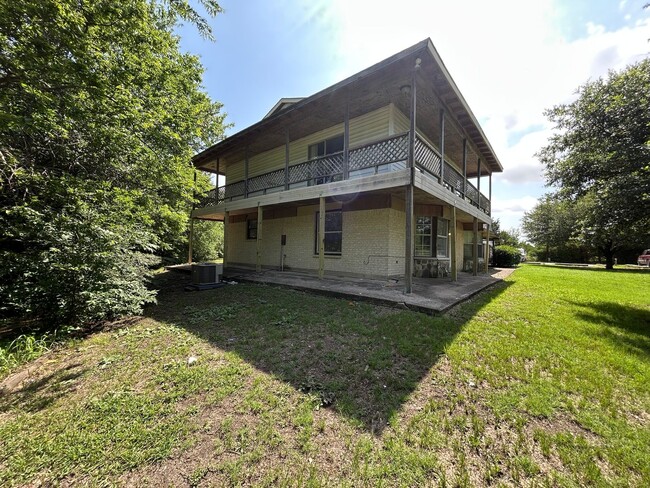 Primary Photo - Great Princeton Location!