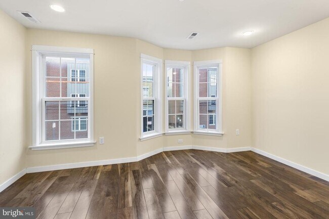 Building Photo - 134 S 46th St