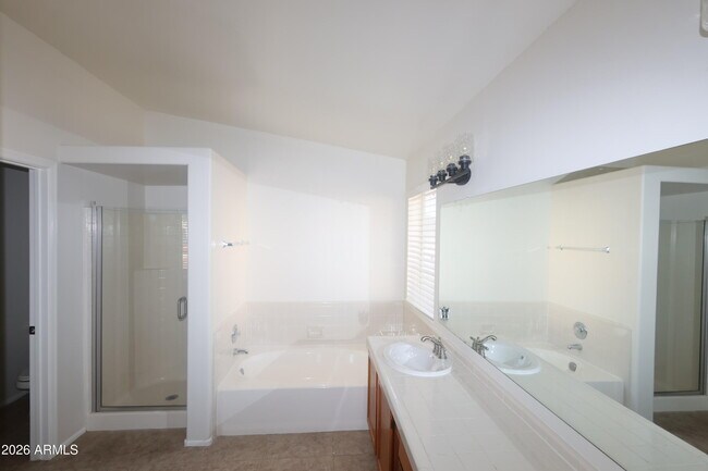 Building Photo - 7629 W Kristal Way