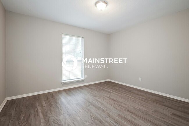 Building Photo - 4 Bedroom Pet-Friendly Home in Mansfield, TX with Main Street Renewal