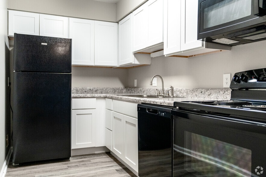 2BR,2BA -865SF - Spring Lane Apartments