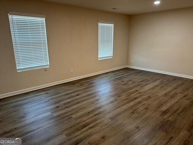 Building Photo - 97 Brode Ln