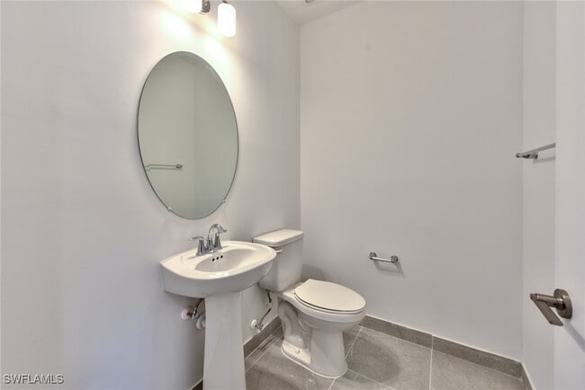 Building Photo - 26300 Coco Cay Cir