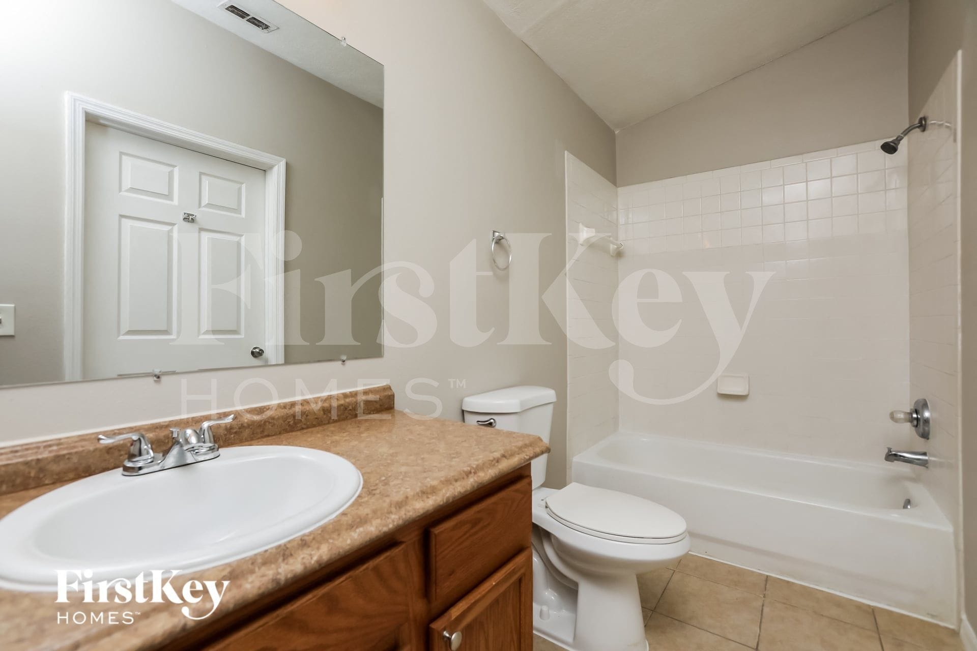 Building Photo - 6501 Viewpoint Ct