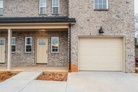 Building Photo - 809/811 Rodeo Lane