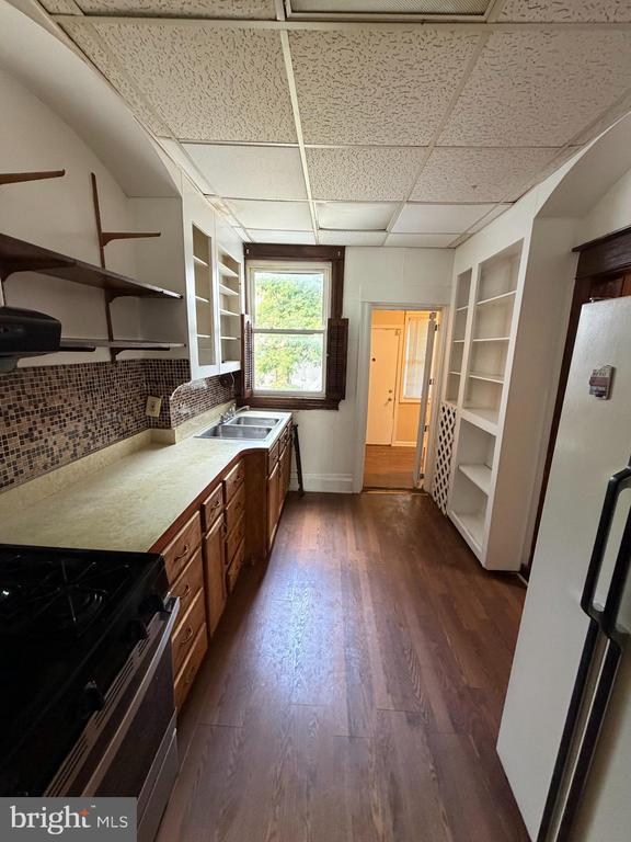 Building Photo - 1919 16th St SE