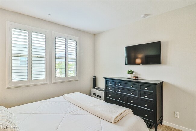 Building Photo - 11290 Hidden Peak Ave