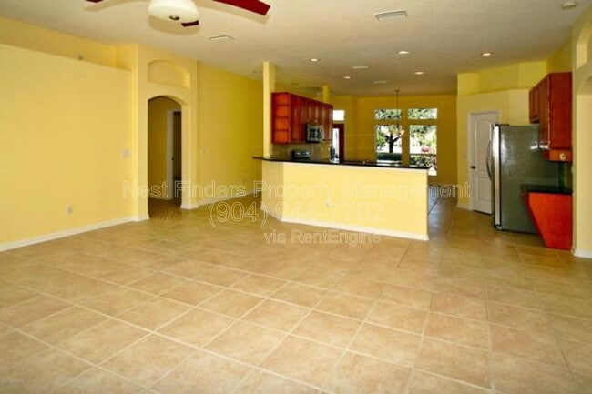 Building Photo - 801 Derby Ln