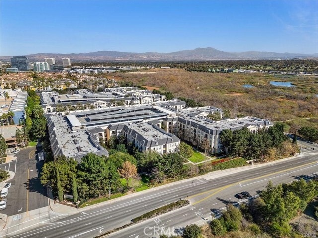 Building Photo - 2123 Watermarke Pl