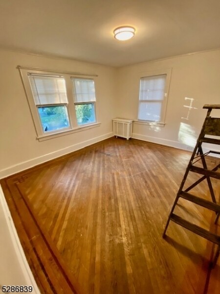 Building Photo - 136 S Centre St