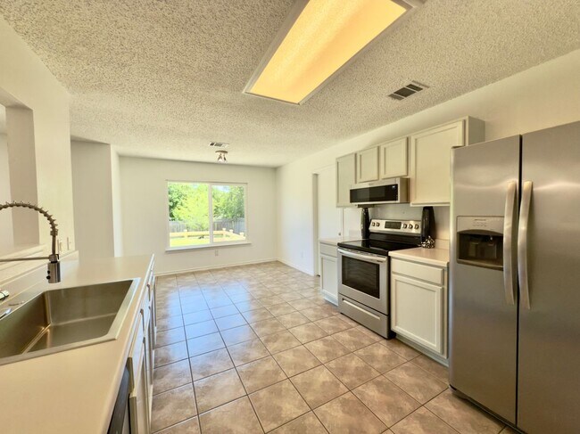 Building Photo - 7817 Marble Ridge Dr