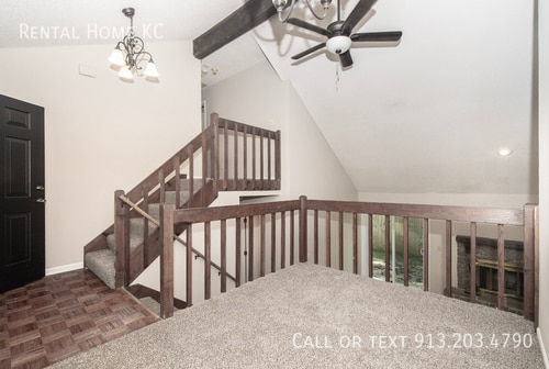 Building Photo - 7434 Santa Fe Dr