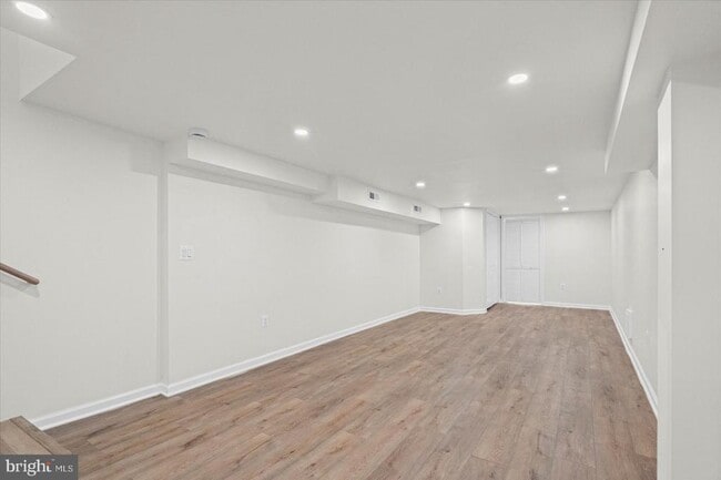 Building Photo - 1723 E Lombard St