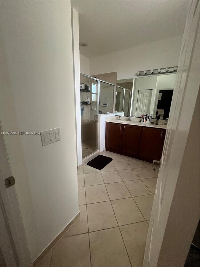 Building Photo - 11271 SW 240th St