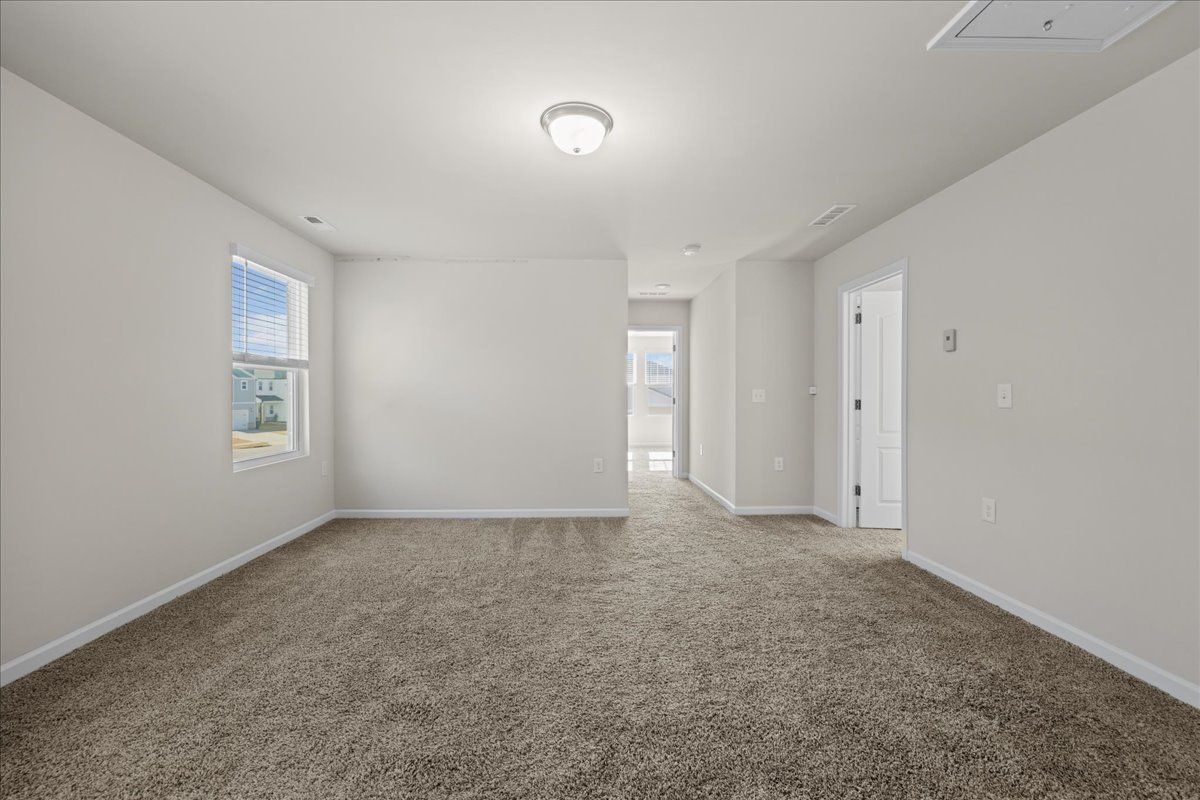 Building Photo - 149 Wilbur Lake Dr