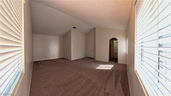 Building Photo - 9640 Swan Bay Dr