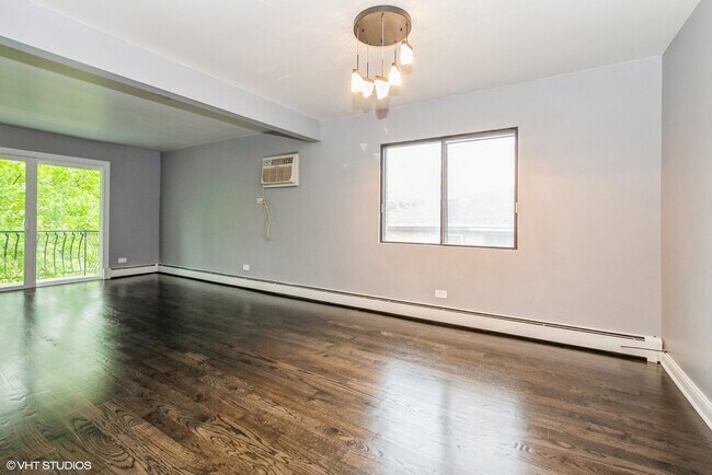 Building Photo - 7755 Roberts Rd