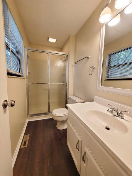 Building Photo - 3157 Millbury Ave