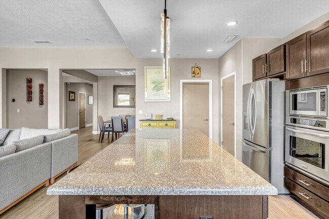 Building Photo - 2722 Mylonite Dr