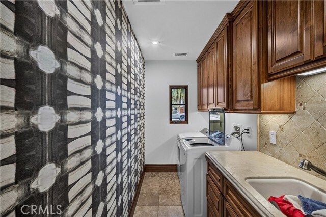 Building Photo - 34052 Chula Vista Ave