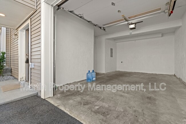 Building Photo - 7 Gorham St