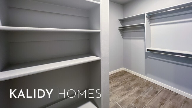 Building Photo - 206 Olde Ml Ct