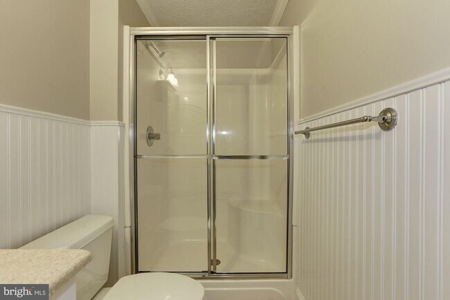 Building Photo - 7118 Eden Brook Dr