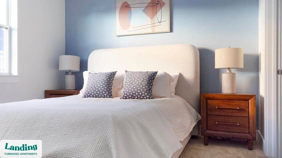 Building Photo - 901 Kelly Green Ln