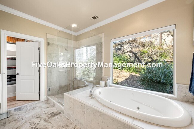 Building Photo - 5185 Mertola Dr